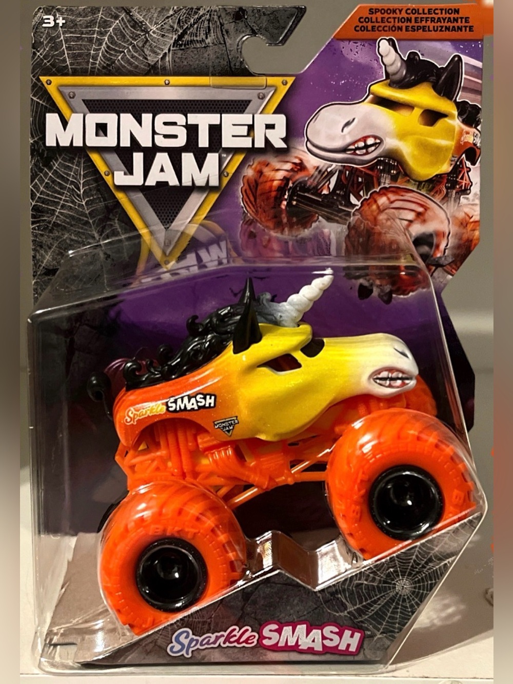 Monster Jam - Halloween Spooky Collection 2026 Sparkle Smash 1:64 Scale